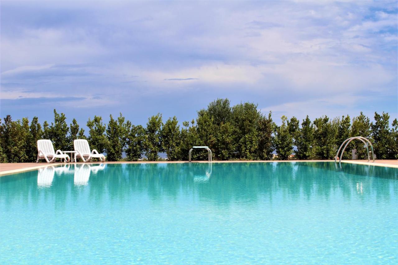 Villa Maria - Apartments In Villa With Pool Polignano a Mare Eksteriør bilde