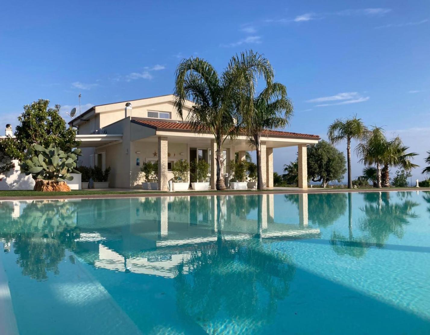 Villa Maria - Apartments In Villa With Pool Polignano a Mare Eksteriør bilde